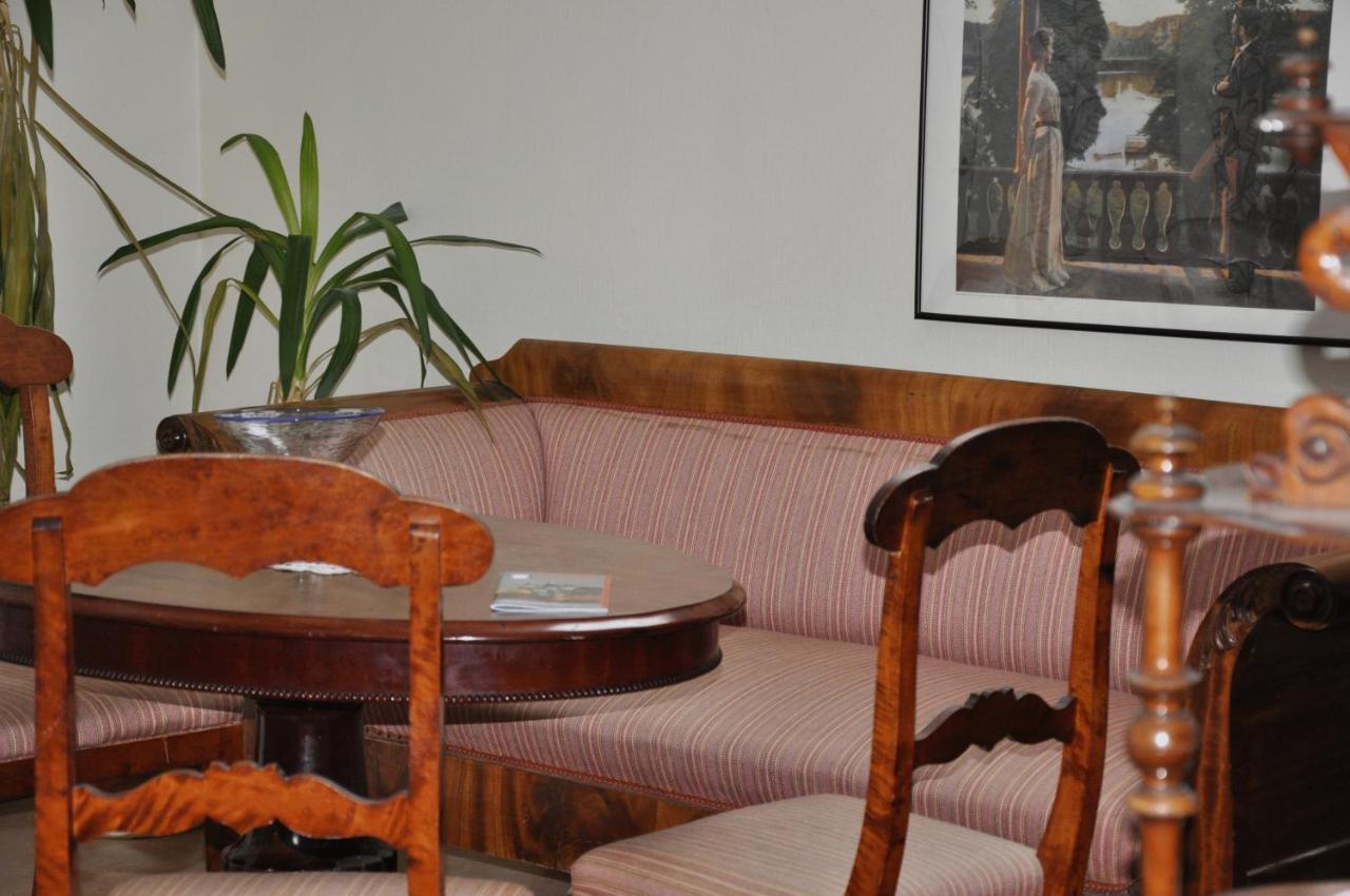 Vaexjoe Hostel Evedal エクステリア 写真