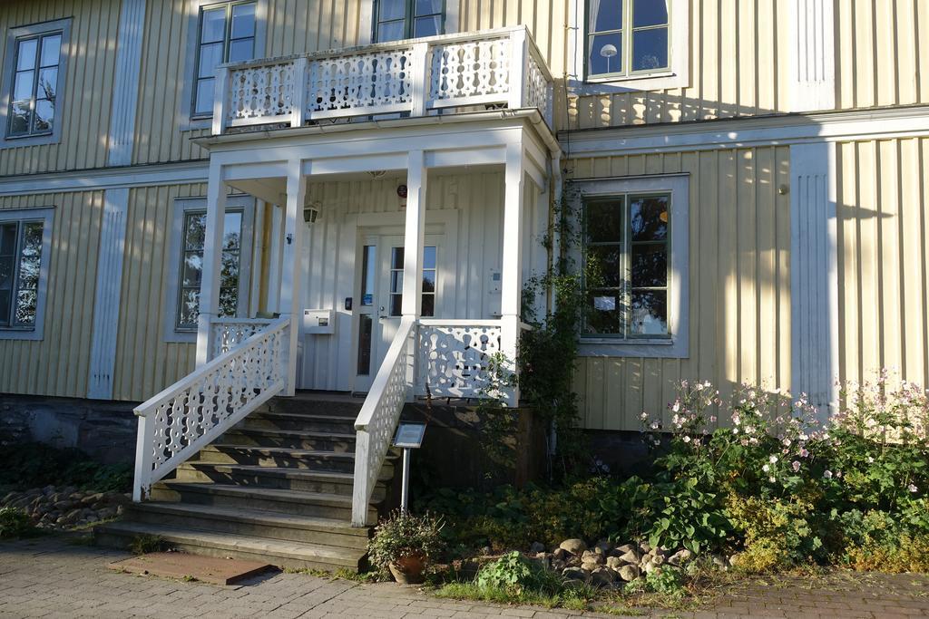 Vaexjoe Hostel Evedal エクステリア 写真